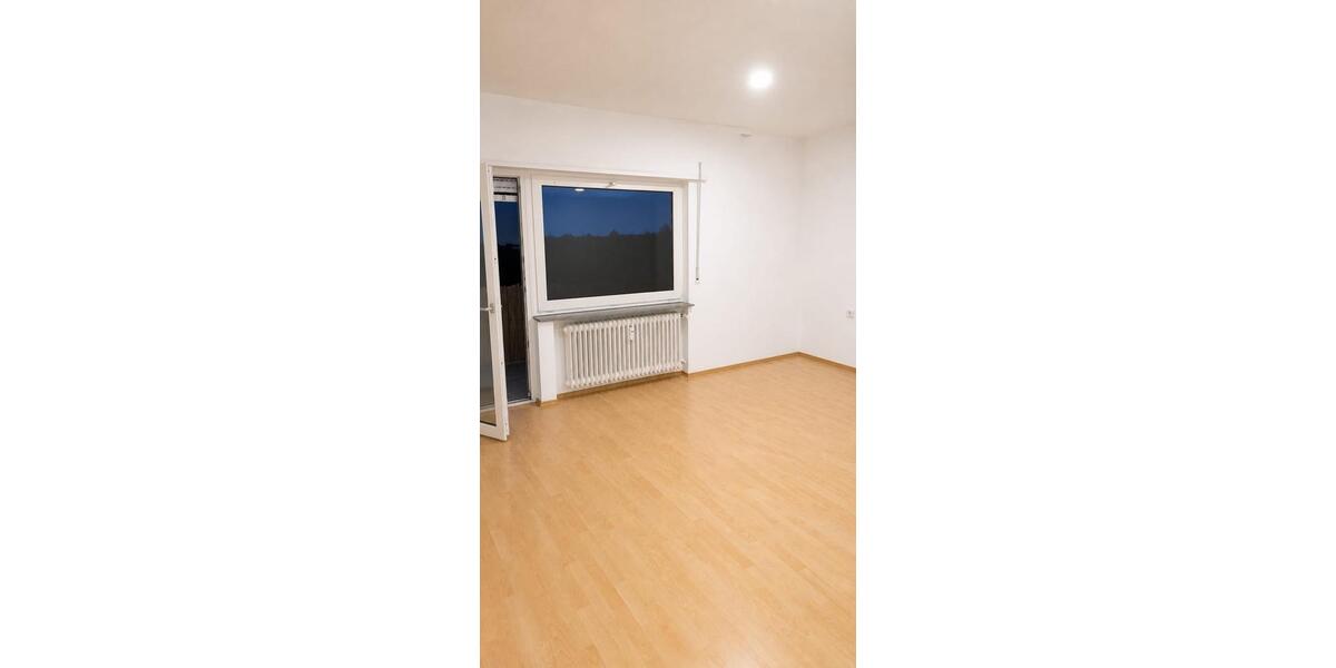 Etagenwohnung Östringen - 5 Zimmer, 100 m&sup2;, 1.000&euro; | Angebot:26488477