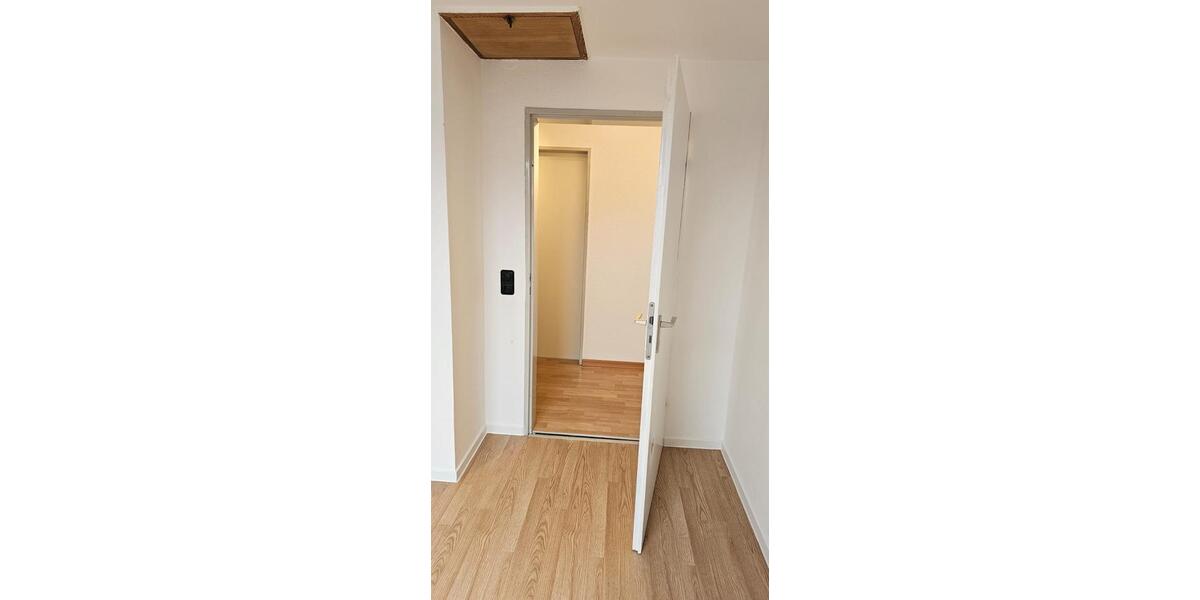 Dachgeschoßwohnung Giengen an der Brenz - 3 Zimmer, 60 m&sup2;, 720&euro; | Angebot:26574173