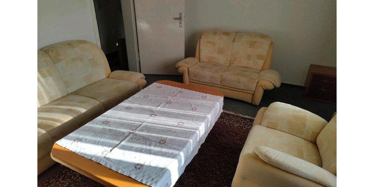 Erdgeschoßwohnung Sindelfingen Eichholz - 2 Zimmer, 50 m&sup2;, 1.200&euro; | Angebot:24386433