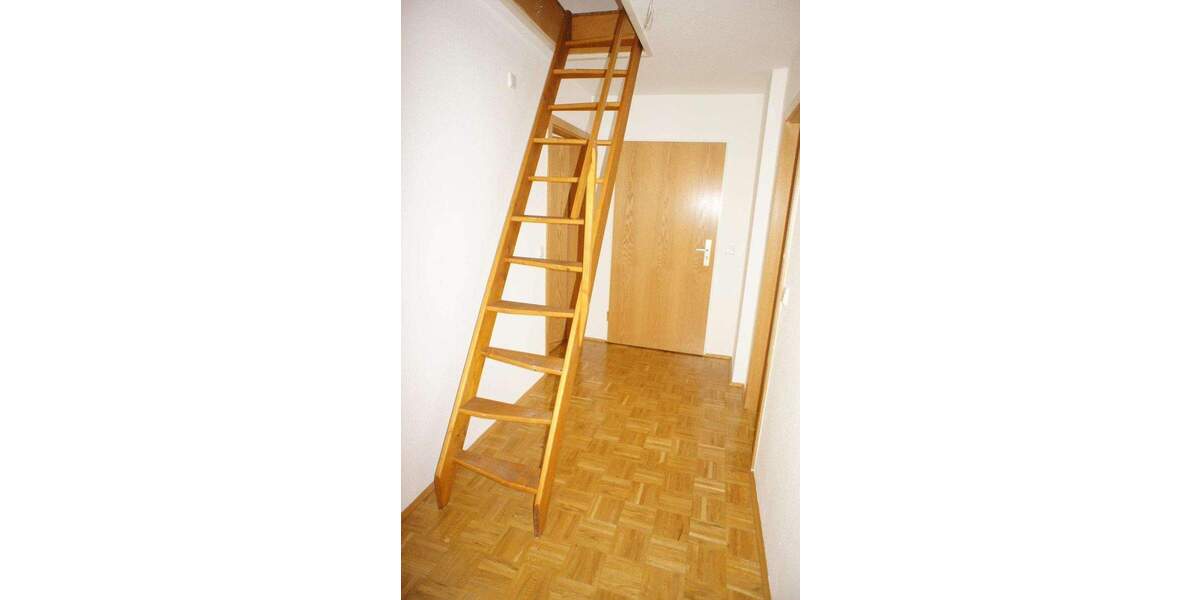 Etagenwohnung Flöha Plaue - 3 Zimmer, 65 m&sup2;, 457&euro; | Angebot:25771887