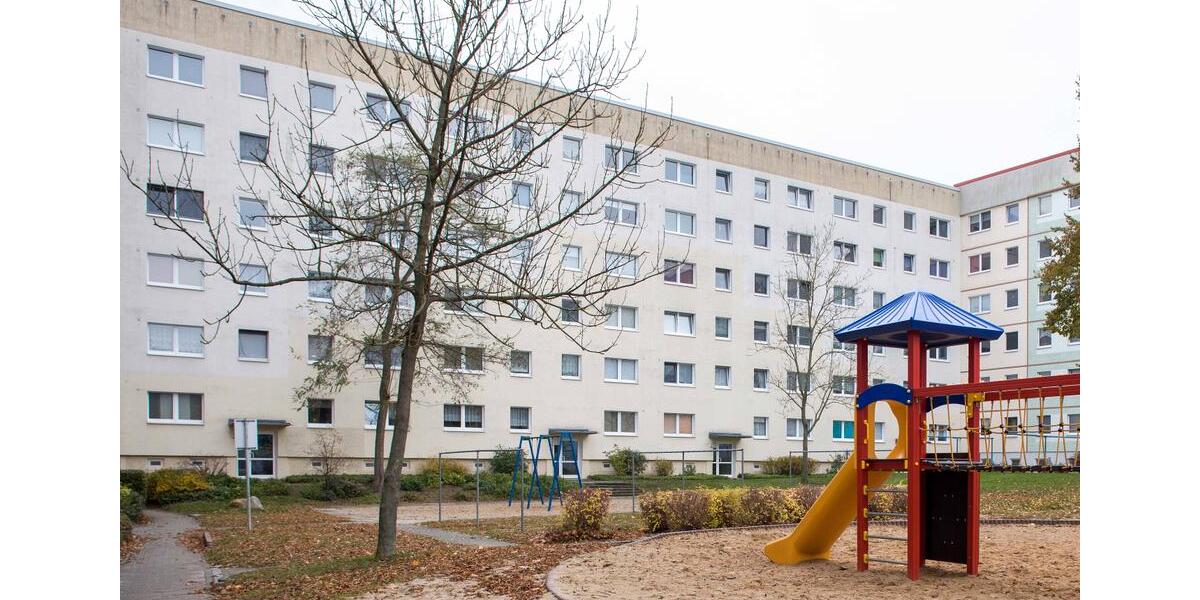 Etagenwohnung Neubrandenburg - 4 Zimmer, 76 m&sup2;, 477&euro; | Angebot:26564333