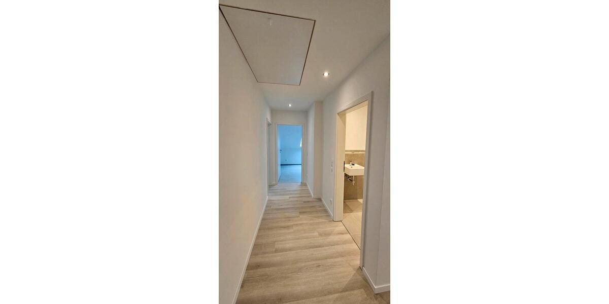 Erstbezug! 3,5-Zimmer-DG Wohnung mit Balkon ohne Provision zimmer