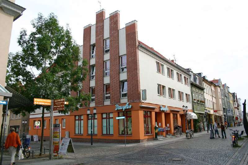 Etagenwohnung Greifswald Innenstadt - 3 Zimmer, 105 m&sup2;, 965&euro; | Angebot:27094889