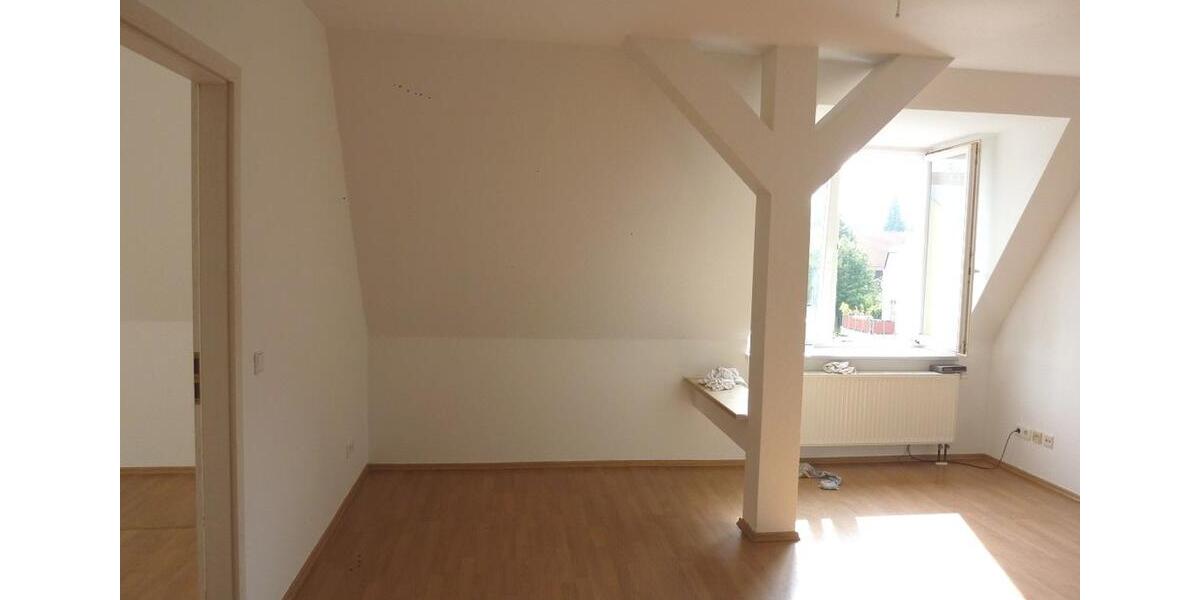 Etagenwohnung Löbau - 3 Zimmer, 73 m&sup2;, 290&euro; | Angebot:25902806