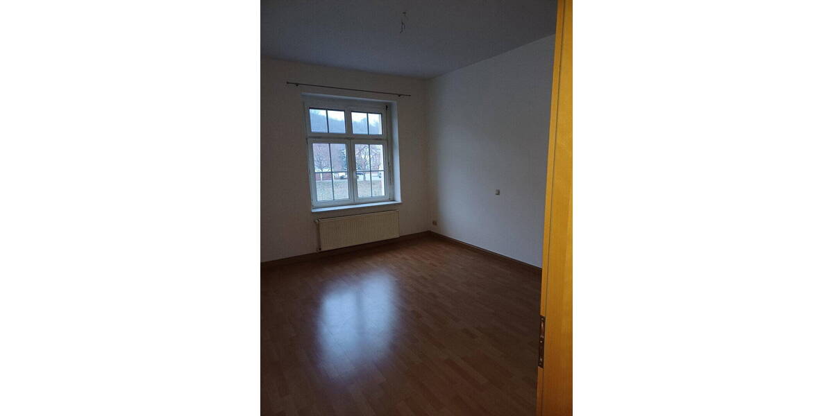 Etagenwohnung Gera-Untermhaus Untermhaus - 2 Zimmer, 74 m&sup2;, 490&euro; | Angebot:26741492