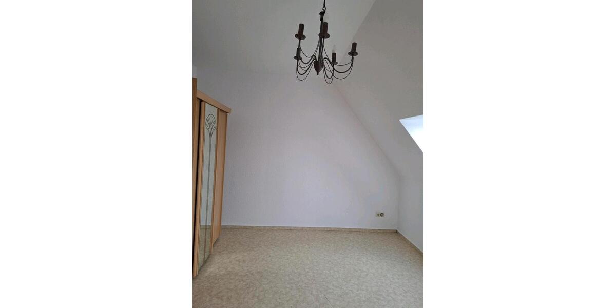 Dachgeschoßwohnung Krackow - 3 Zimmer, 53 m&sup2;, 290&euro; | Angebot:25513143