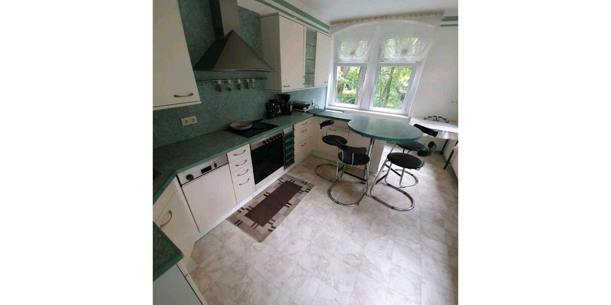 Villa Pausa-Mühltroff Mühltroff - 9 Zimmer, 320 m&sup2;, 2.500&euro; | Angebot:26365581