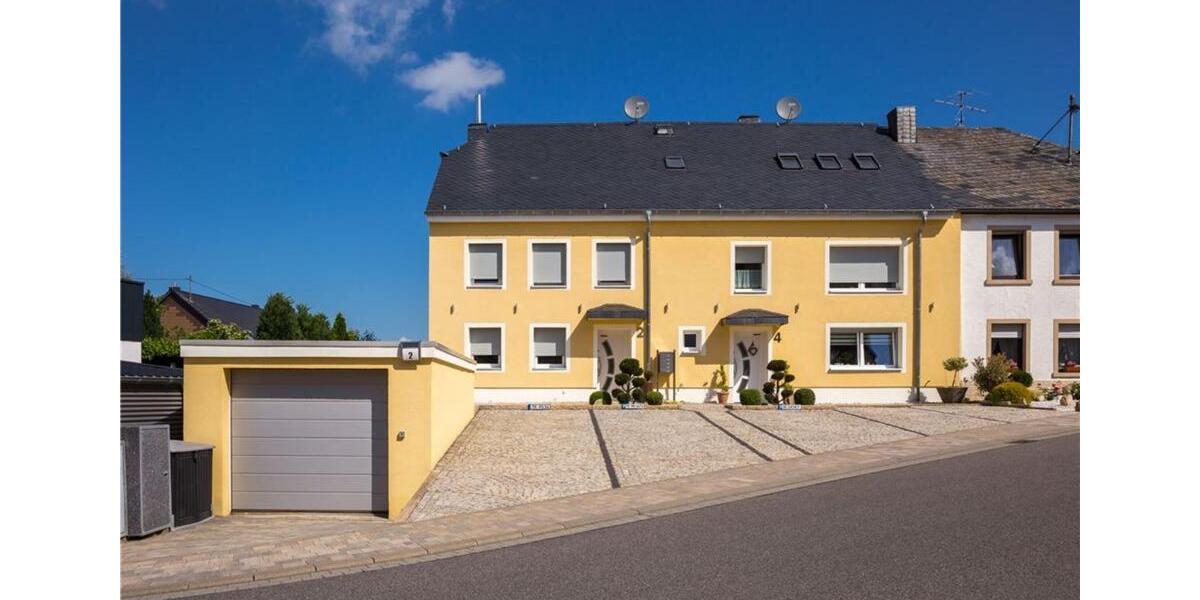 Etagenwohnung Osburg - 2 Zimmer, 100 m&sup2;, 888&euro; | Angebot:25918960