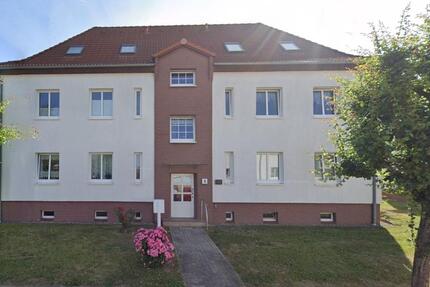 Wohnung Neustrelitz - 2 Zimmer, 35 m&sup2;, 247&euro; | Angebot:25217382