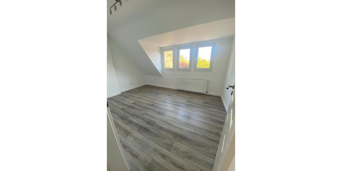 Dachgeschoßwohnung Hamm Berge - 2 Zimmer, 45 m&sup2;, 1.105&euro; | Angebot:25967596