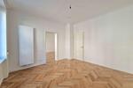 Erdgeschoßwohnung Stuttgart Stuttgart-West - 4 Zimmer, 105 m&sup2;, 2.215&euro; | Angebot:26296407