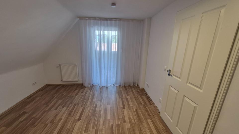 Wohnen auf Zeit Sankt Augustin - 2 Zimmer, 15 m&sup2;, 600&euro; | Angebot:25845311