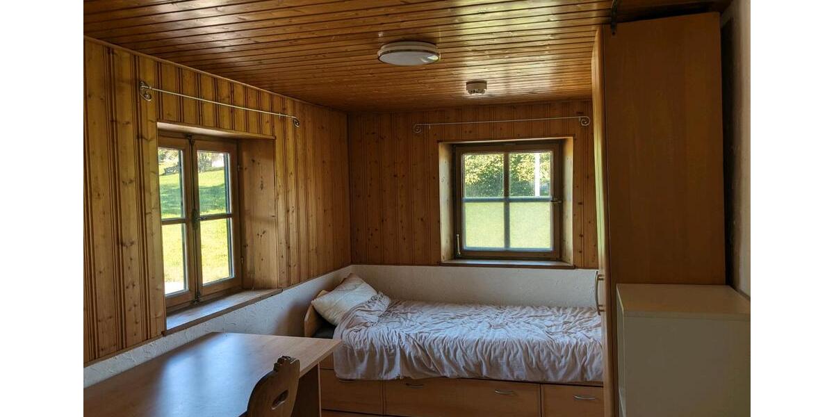 Wohnen auf Zeit Johanniskirchen - 4 Zimmer, 15 m&sup2;, 360&euro; | Angebot:23039097