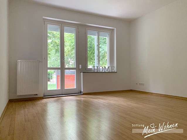 Wohnung zum Mieten in Chemnitz 325 € 53.96 m² 2 zimmer