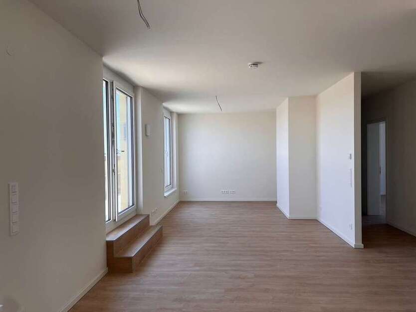 Wohnung zum Mieten in Berlin 1.581,81 € 109.09 m²