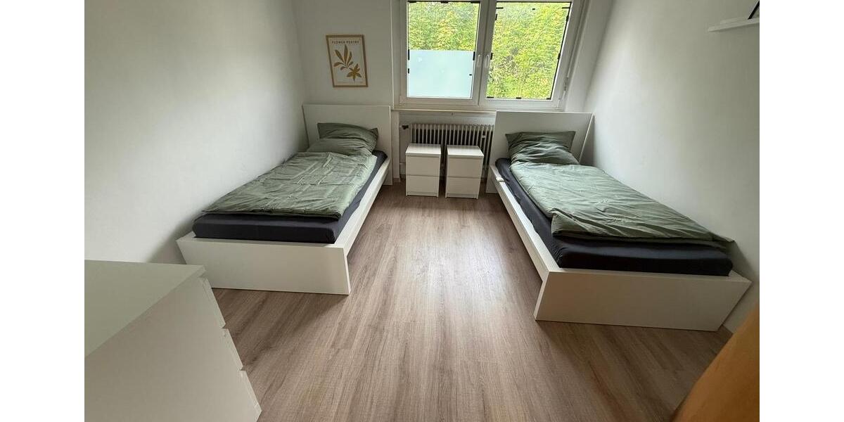 Wohnen auf Zeit Helmbrechts - 3 Zimmer, 100 m&sup2;, 25&euro; | Angebot:23566853