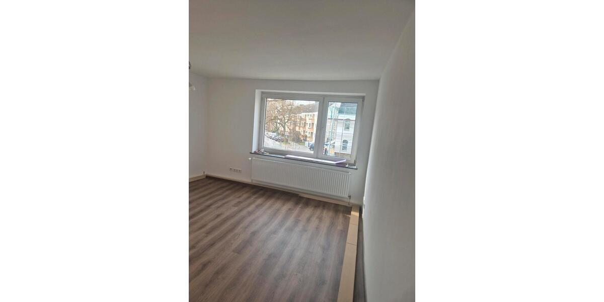 Etagenwohnung Hildesheim Itzum-Marienburg - 3 Zimmer, 70 m&sup2;, 671&euro; | Angebot:26044833
