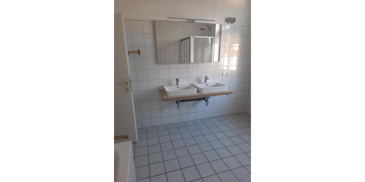 4,5 ZKB Altbauwohnung nahe Domplatz 4 zimmer