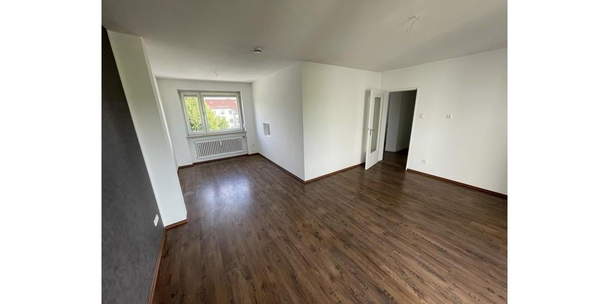 Erdgeschoßwohnung Kaufbeuren - 3.5 Zimmer, 82 m&sup2;, 802&euro; | Angebot:26258292
