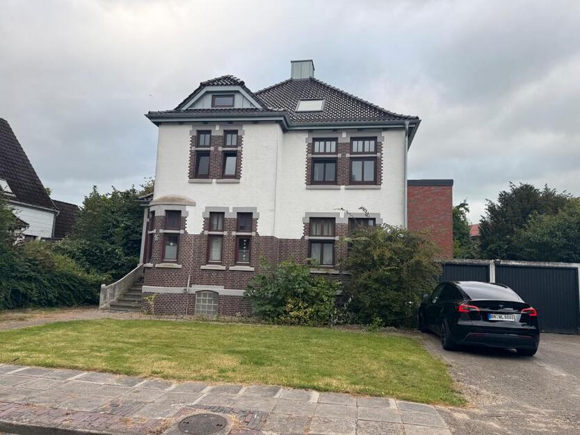 Großzügige Maisonette-Wohnung mit Garten in Top-Lage