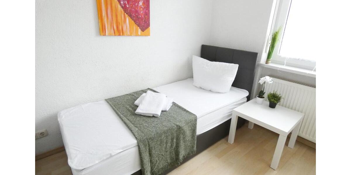 Wohnen auf Zeit Weiden in der Oberpfalz - 2 Zimmer, 60 m&sup2;, 54&euro; | Angebot:12322692