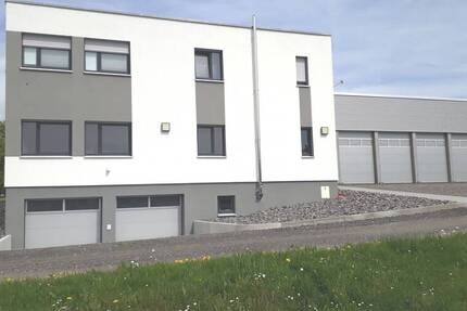 Büro in der Classic Garage zu vermieten. 1 zimmer