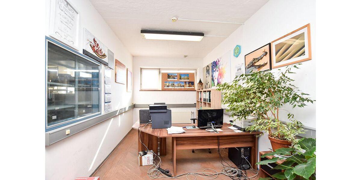 Gewerbeobjekt Lübeck Sankt Jürgen - 1.950&euro; | Angebot:25570467