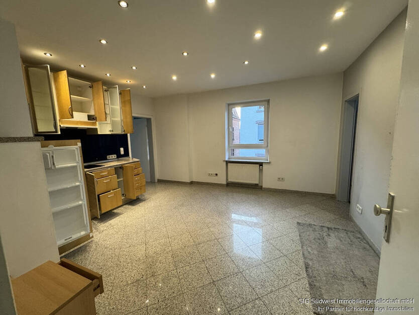 ** Eine zwei Zimmer Wohnung mit Einbauküche mitten in Heilbronn Zentrum ab sofort zu vermieten**