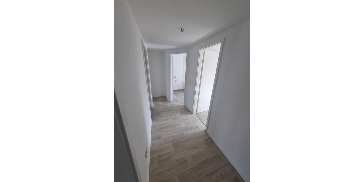 Dachgeschoßwohnung Burg - 2 Zimmer, 57 m&sup2;, 370&euro; | Angebot:26458955