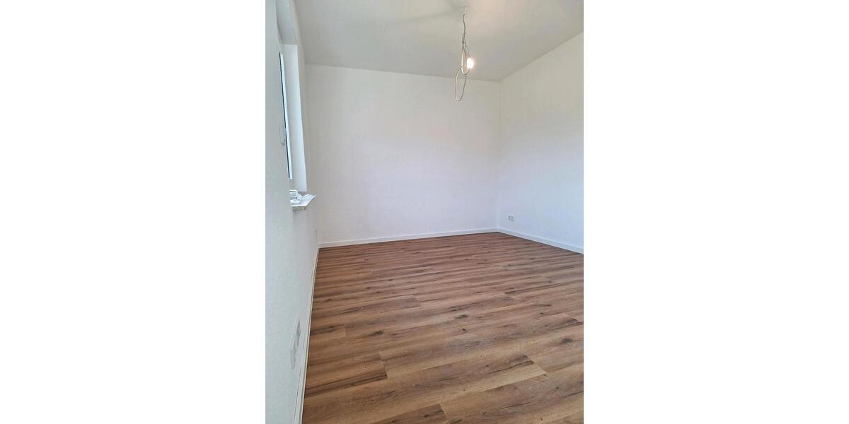 Große lichtdurchflutete Mietwohnung 4 zimmer