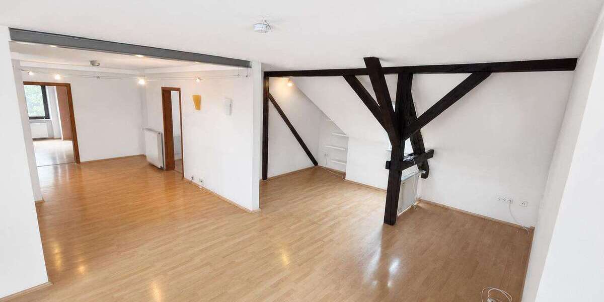 Etagenwohnung Augsburg Pfersee - 4 Zimmer, 108 m&sup2;, 1.250&euro; | Angebot:26713963