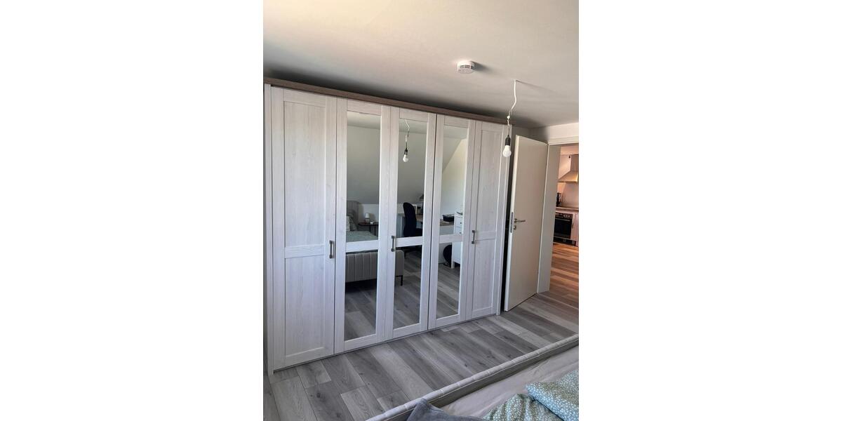 Dachgeschoßwohnung Delligsen - 2 Zimmer, 60 m&sup2;, 450&euro; | Angebot:26608978
