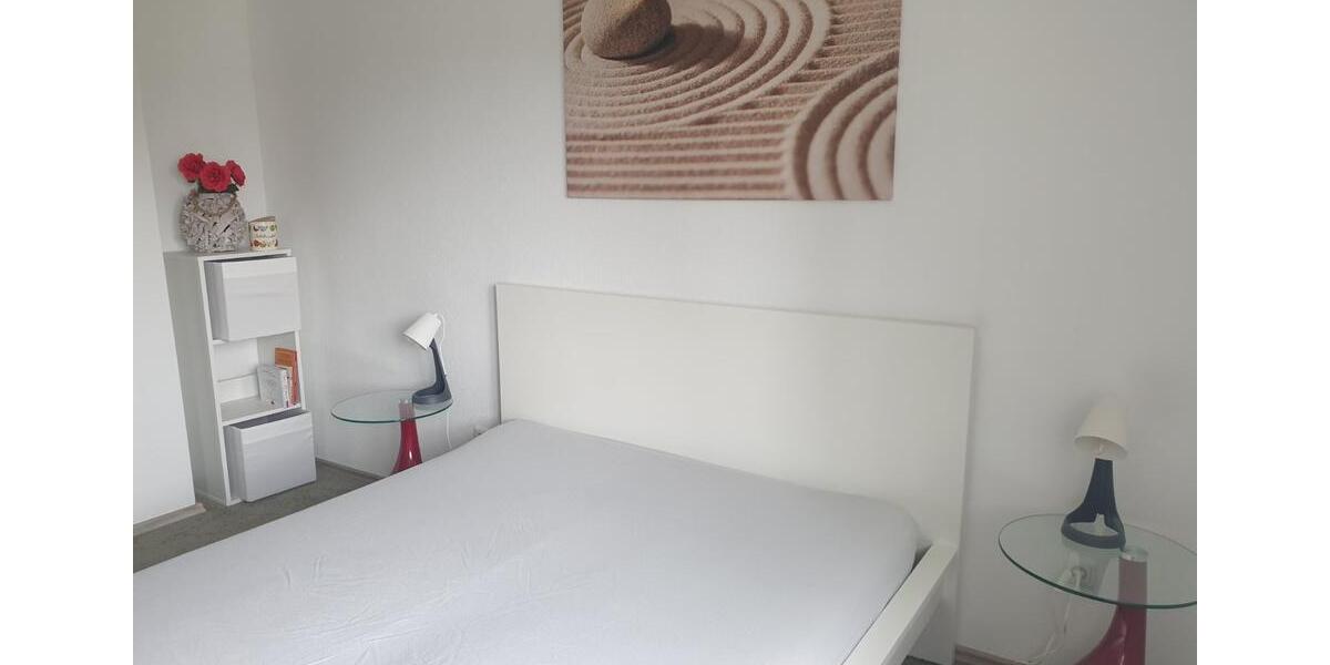 Wohnen auf Zeit Gronau (Leine) - 3 Zimmer, 84 m&sup2;, 70&euro; | Angebot:12389259