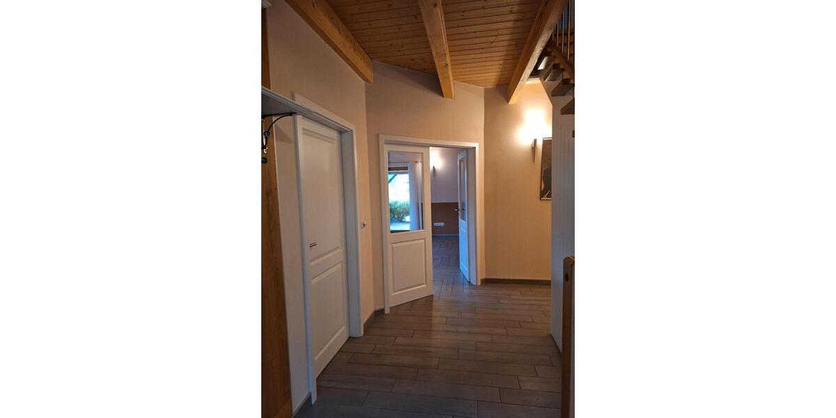 Einfamilienhaus Wilnsdorf - 4 Zimmer, 128 m&sup2;, 1.850&euro; | Angebot:26254365