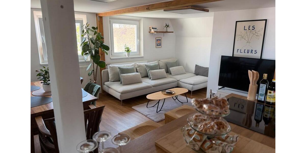 Dachgeschoßwohnung Ingolstadt - 4 Zimmer, 122 m&sup2;, 2.800&euro; | Angebot:26422226