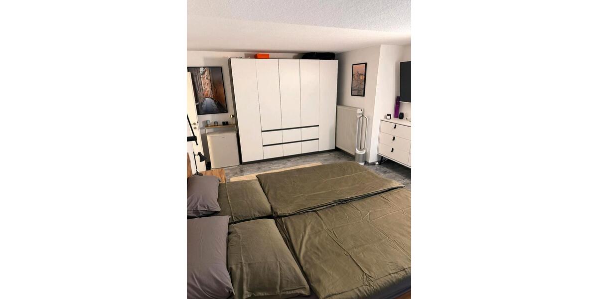 Etagenwohnung Kleinwallstadt - 2.5 Zimmer, 130 m&sup2;, 1.040&euro; | Angebot:25812654