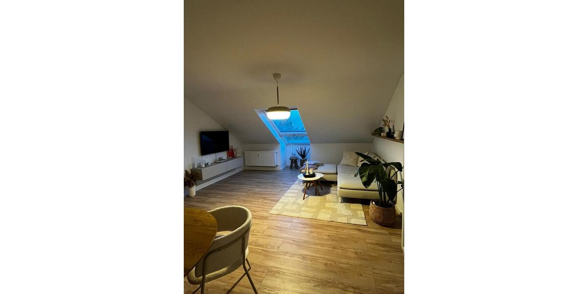 Exklusive, neuwertige 2-Zimmer-Wohnung, EBK, Stellplatz, Zornheim 2 zimmer