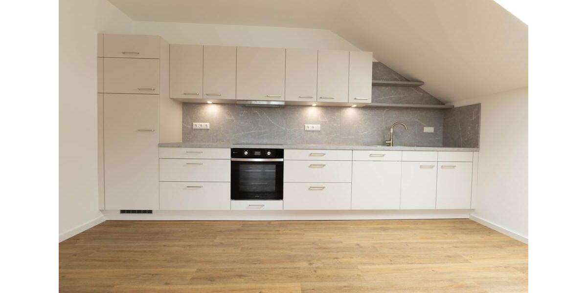 Dachgeschoßwohnung Weddingstedt - 2 Zimmer, 75 m&sup2;, 880&euro; | Angebot:26585915