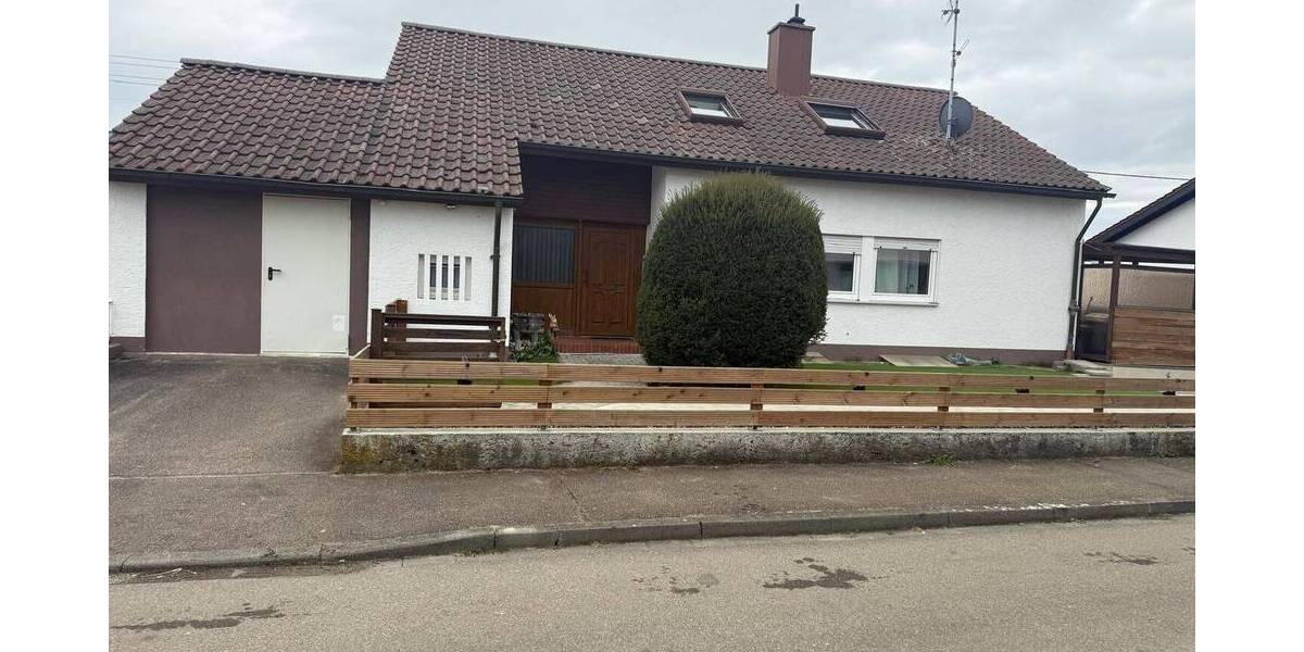 Zimmer Sontheim an der Brenz Sontheim - 3 Zimmer, 72 m&sup2;, 850&euro; | Angebot:26082900