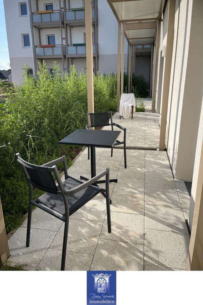 Wohnung zum Mieten in Arnsdorf 1.013 € 72.86 m²