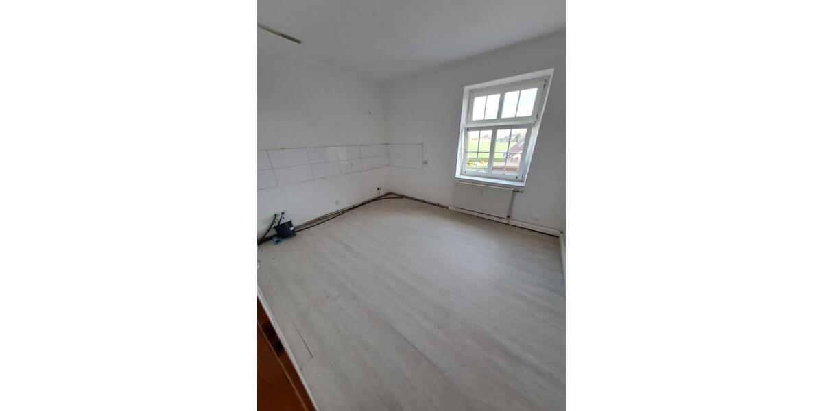 Etagenwohnung Porta Westfalica - 3 Zimmer, 90 m&sup2;, 690&euro; | Angebot:26134644