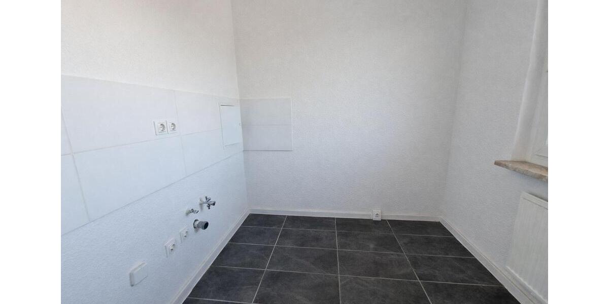 Dachgeschoßwohnung Zerbst (Anhalt) - 1 Zimmer, 37 m&sup2;, 223&euro; | Angebot:24783345