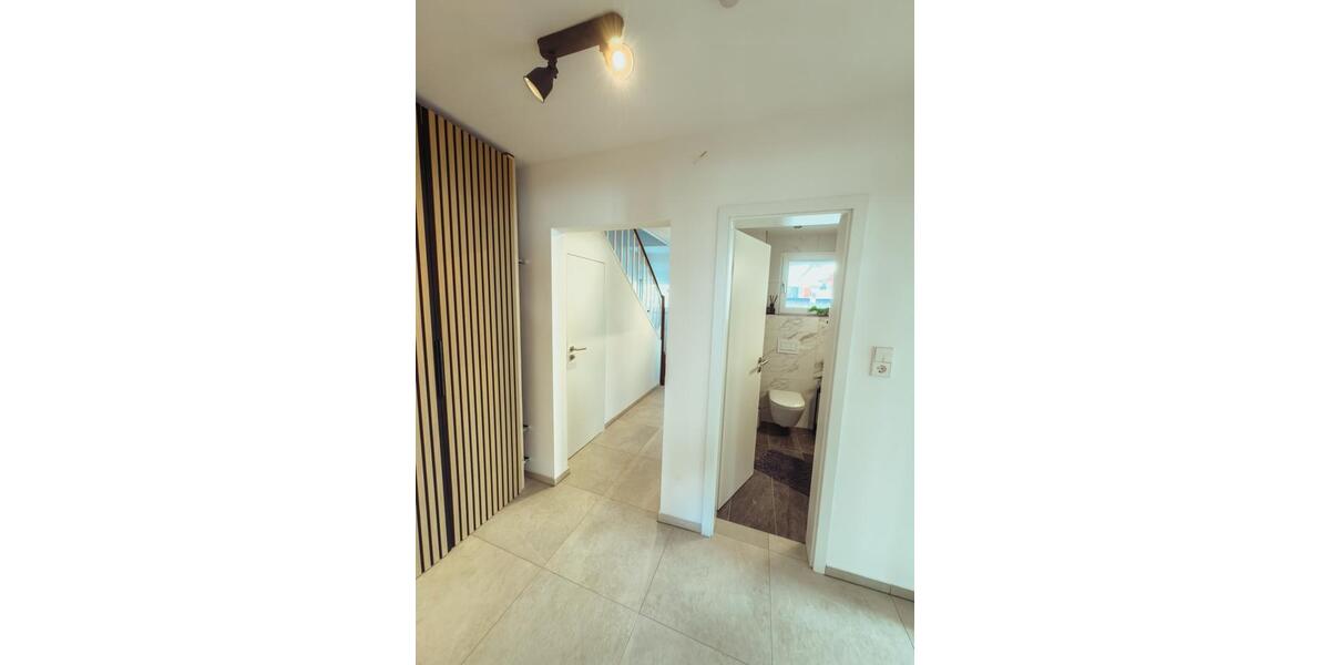 Doppelhaushälfte Wolfsburg - 5 Zimmer, 133 m&sup2;, 1.950&euro; | Angebot:25612679