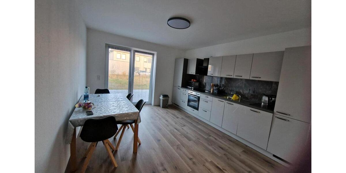 Wohnen auf Zeit Twistringen - 4 Zimmer, 130 m&sup2;, 20&euro; | Angebot:26024313