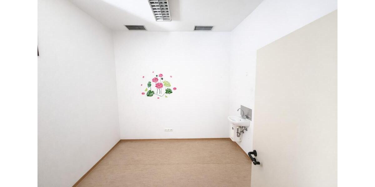 Gewerbeobjekt Losheim am See - 1.200&euro; | Angebot:25120895