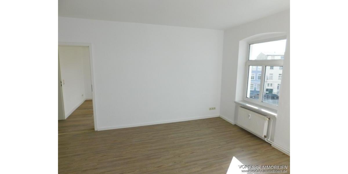 Etagenwohnung Schwerin - 4 Zimmer, 82 m&sup2;, 960&euro; | Angebot:25976090