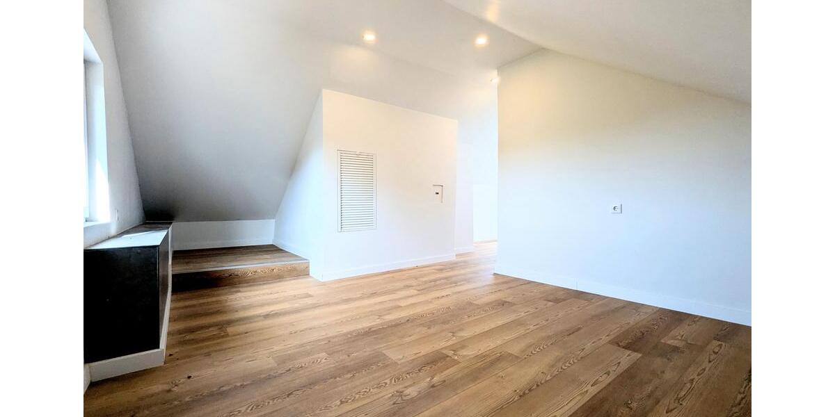 Dachgeschoßwohnung Rahden - 2.5 Zimmer, 58 m&sup2;, 812&euro; | Angebot:26548366