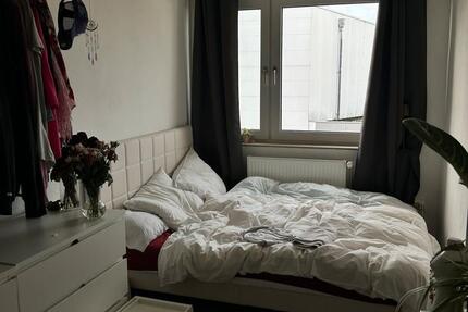 WG Zimmer Köln Höhenberg 12 zimmer