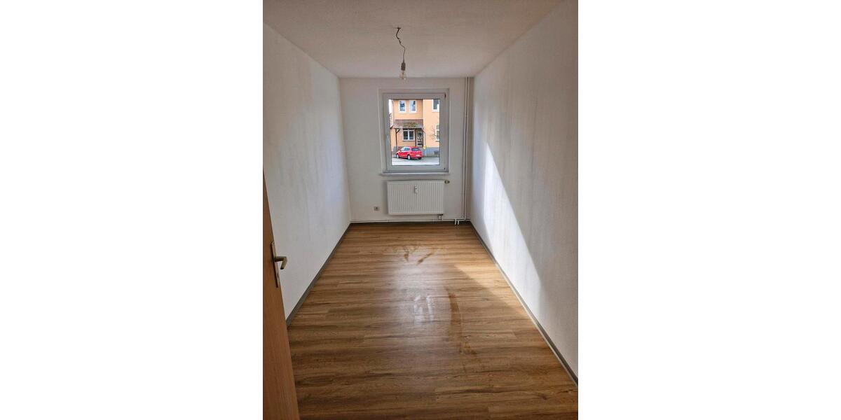 Erdgeschoßwohnung Salzwedel - 4 Zimmer, 76 m&sup2;, 450&euro; | Angebot:25652391