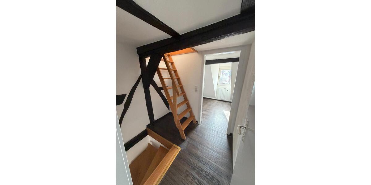 Einfamilienhaus Lauterbach (Hessen) - 6 Zimmer, 84 m&sup2;, 800&euro; | Angebot:25805945